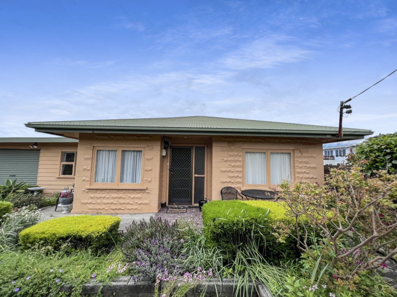 109 Scamander Avenue, Scamander TAS 7215