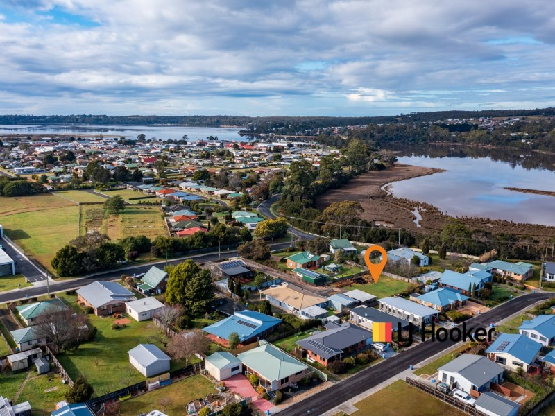 7 Annie Street, St Helens TAS 7216