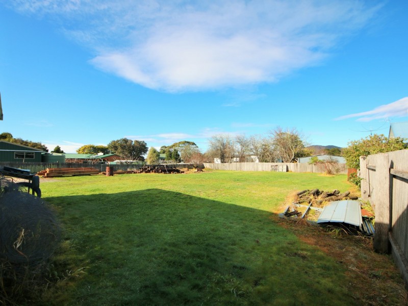 7 Annie Street, St Helens TAS 7216