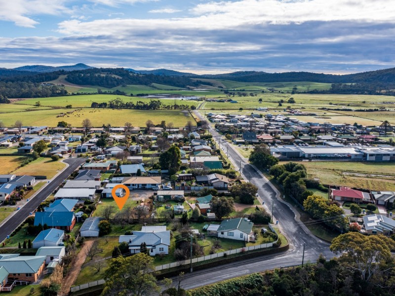 7 Annie Street, St Helens TAS 7216