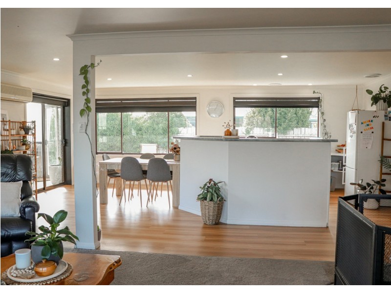 9 Annie Street, St Helens TAS 7216