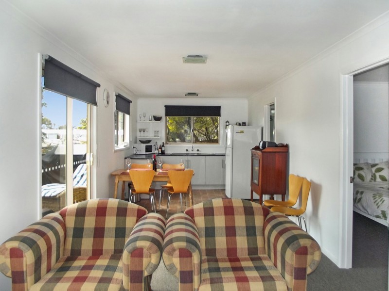 175 Main Road, Binalong Bay TAS 7216