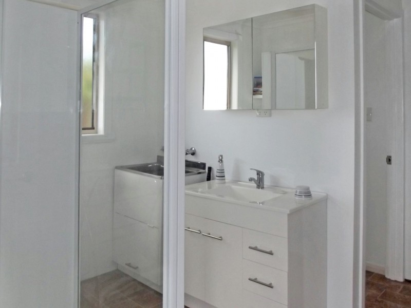 175 Main Road, Binalong Bay TAS 7216