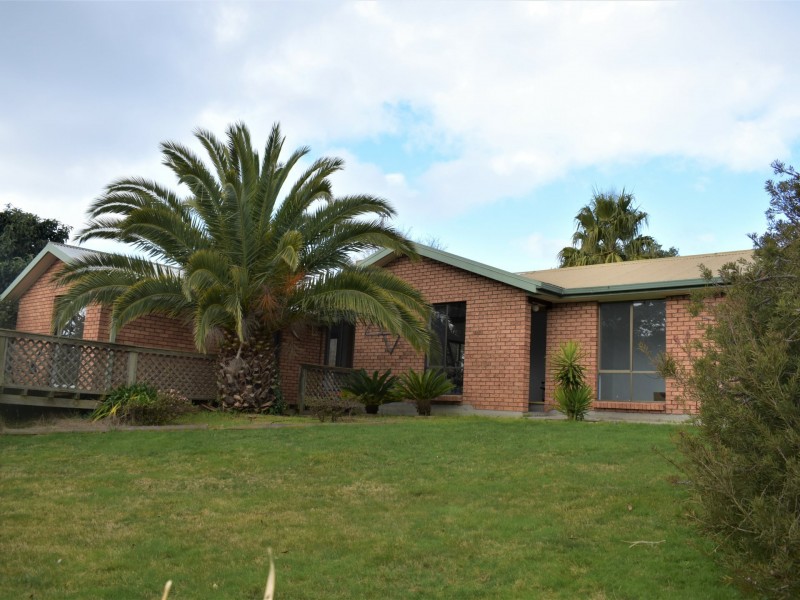 9 Penelope Street, St Helens TAS 7216