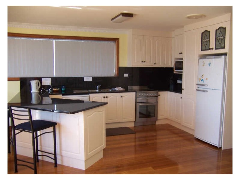 44 Main Road, Binalong Bay TAS 7216