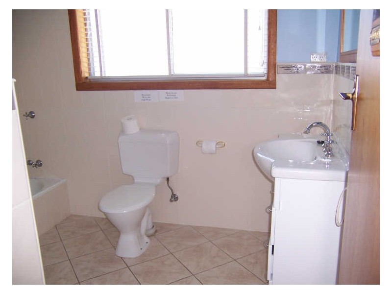 44 Main Road, Binalong Bay TAS 7216