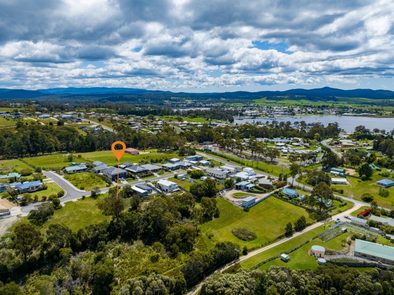 13 Bayvista Rise, St Helens TAS 7216