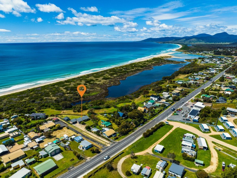 69 Scamander Avenue, Scamander TAS 7215