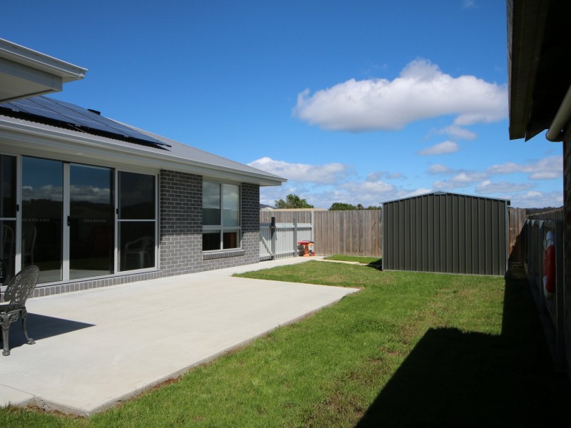 10b Tully Street, St Helens TAS 7216