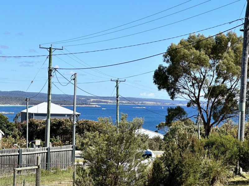 37b Coffey Drive, Binalong Bay TAS 7216