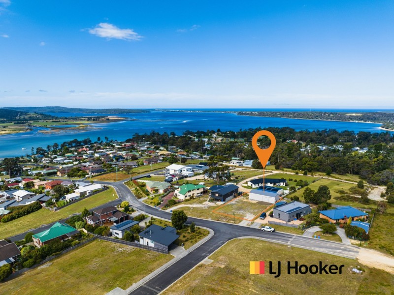 13 Cobrooga Drive, St Helens TAS 7216