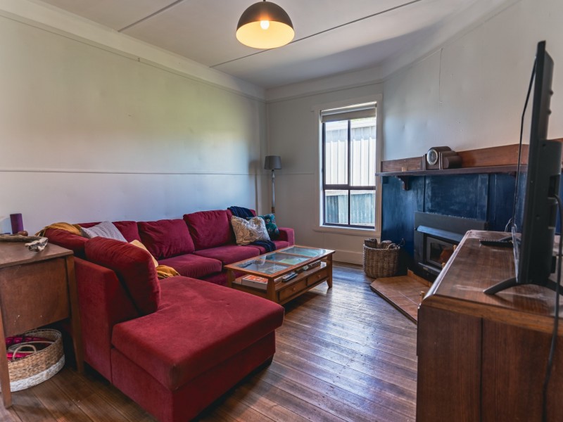 2 Grant Street, St Marys TAS 7215