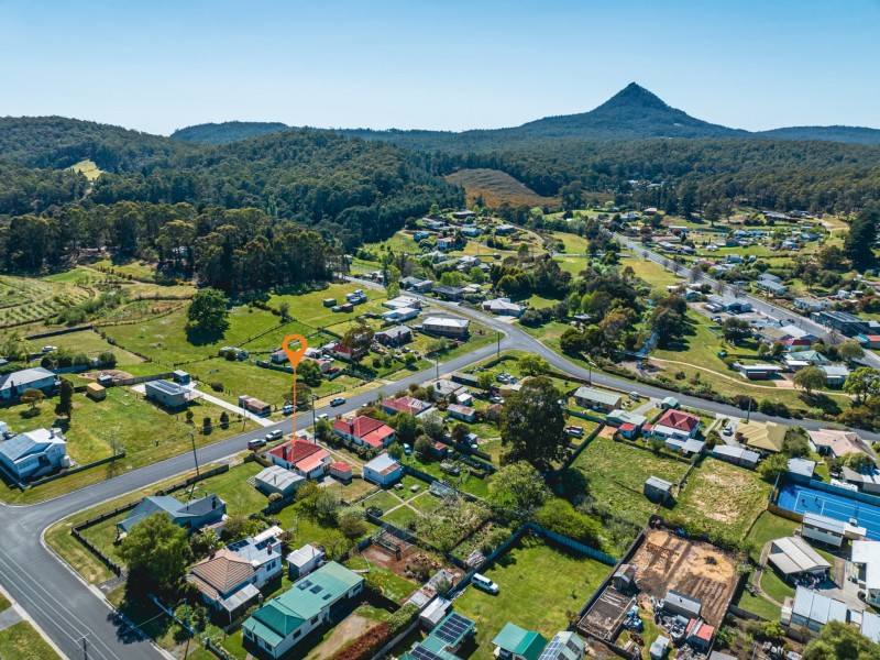 2 Grant Street, St Marys TAS 7215