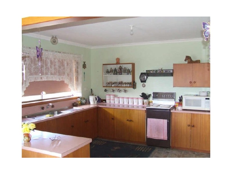 26 Halcyon Grove, St Helens TAS 7216