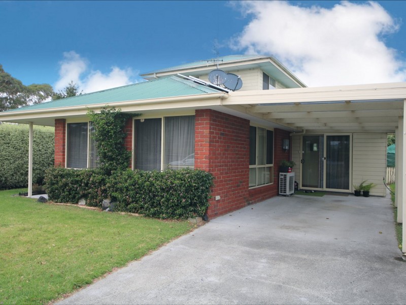 2/1 Heather Place, St Helens TAS 7216
