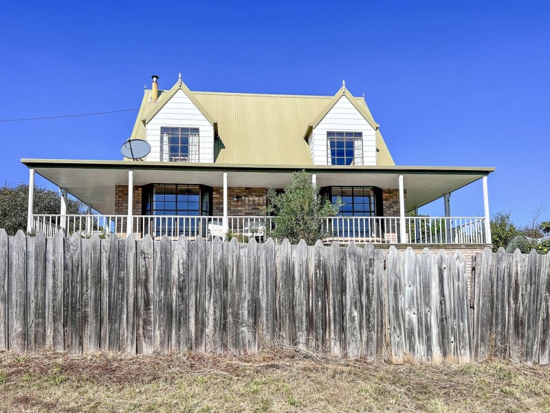4 Cobrooga Drive, St Helens TAS 7216