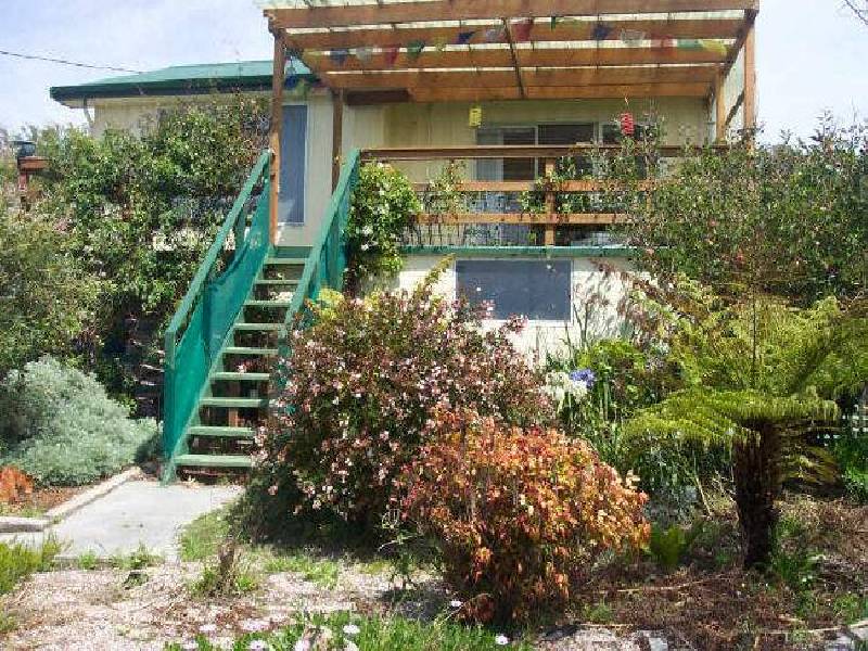 98 Scamander Avenue, Scamander TAS 7215