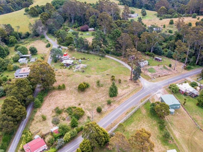 19 Main Road, Weldborough TAS 7264