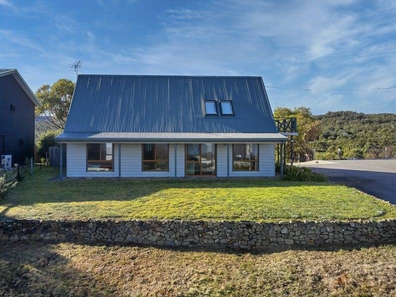 119 Swanwick Drive, Coles Bay TAS 7215