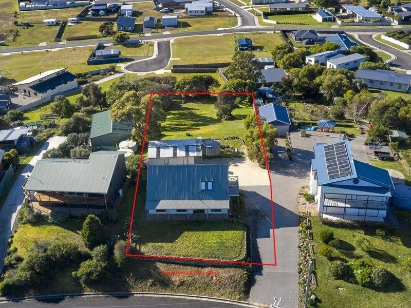 119 Swanwick Drive, Coles Bay TAS 7215