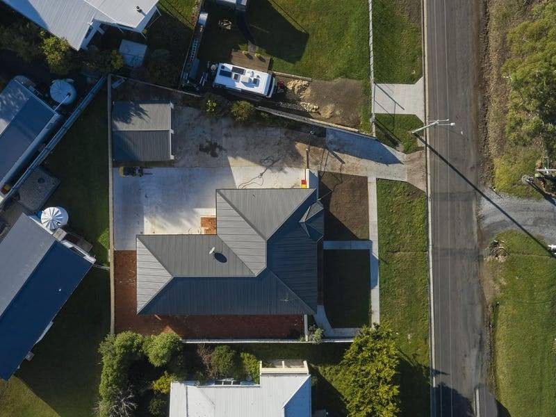 35 Gordon Street, Swansea TAS 7190