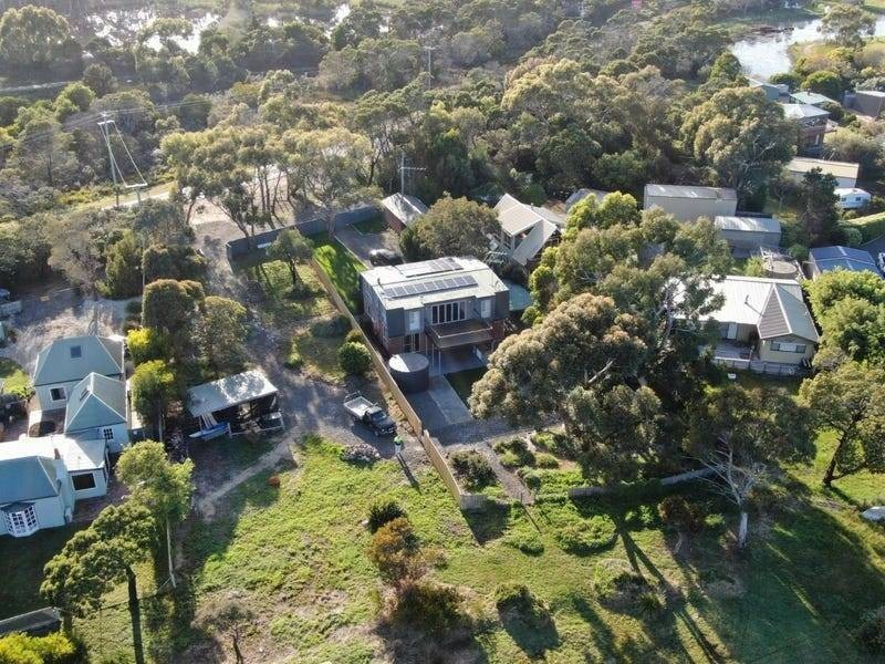 2010 Coles Bay Road, Coles Bay TAS 7215