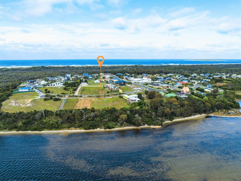 32 Kiama Parade, Akaroa TAS 7216