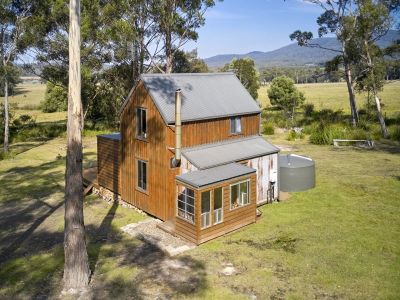299 Rosedale Road, Bicheno TAS 7215