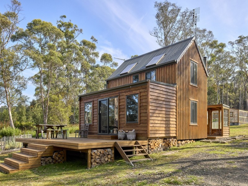 299 Rosedale Road, Bicheno TAS 7215