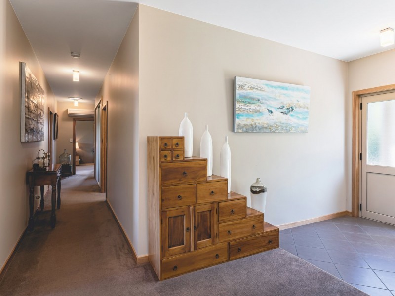 2/484 Binalong Bay Road, St Helens TAS 7216