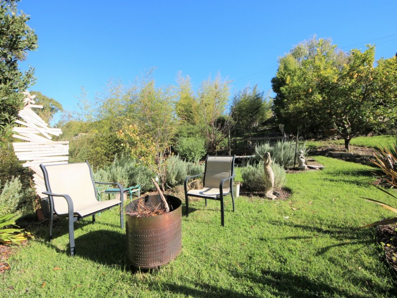 31 Lawry Heights, St Helens TAS 7216