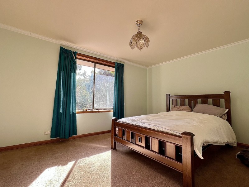 24752 Tasman Highway, St Helens TAS 7216