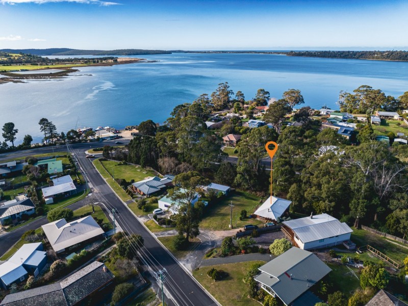 5 Lawry Heights, St Helens TAS 7216