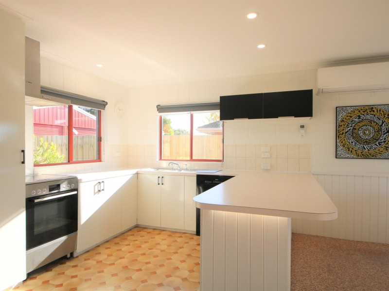 11 Lindsay Parade, St Helens TAS 7216