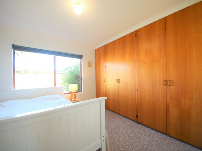 11 Lindsay Parade, St Helens TAS 7216