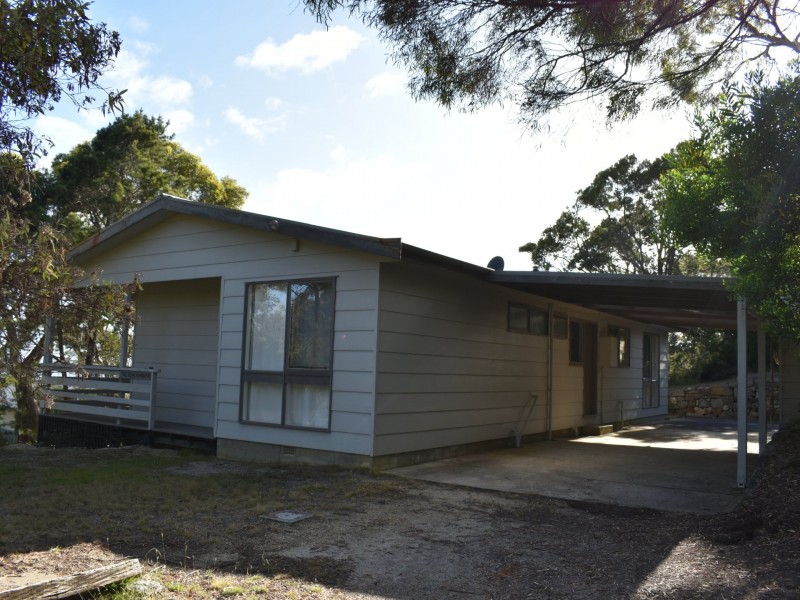 304 Gardens Road, Binalong Bay TAS 7216