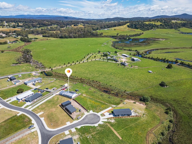 13 Annabel Drive, St Helens TAS 7216