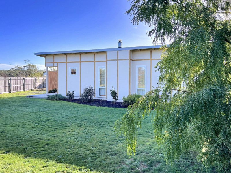 11 Stewart Court, St Helens TAS 7216