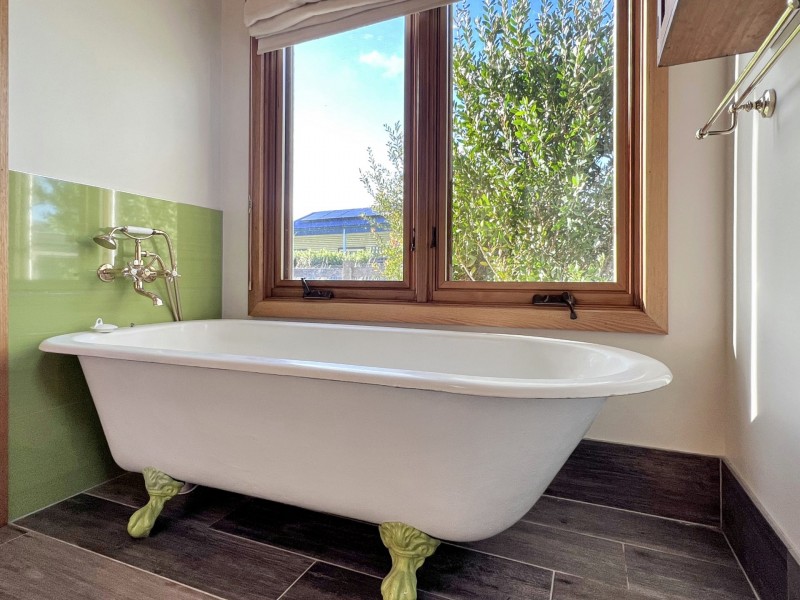 11 Stewart Court, St Helens TAS 7216