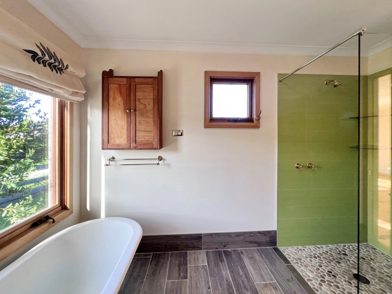 11 Stewart Court, St Helens TAS 7216