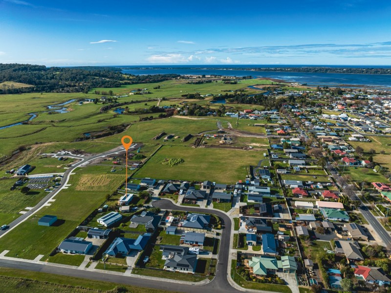 11 Stewart Court, St Helens TAS 7216