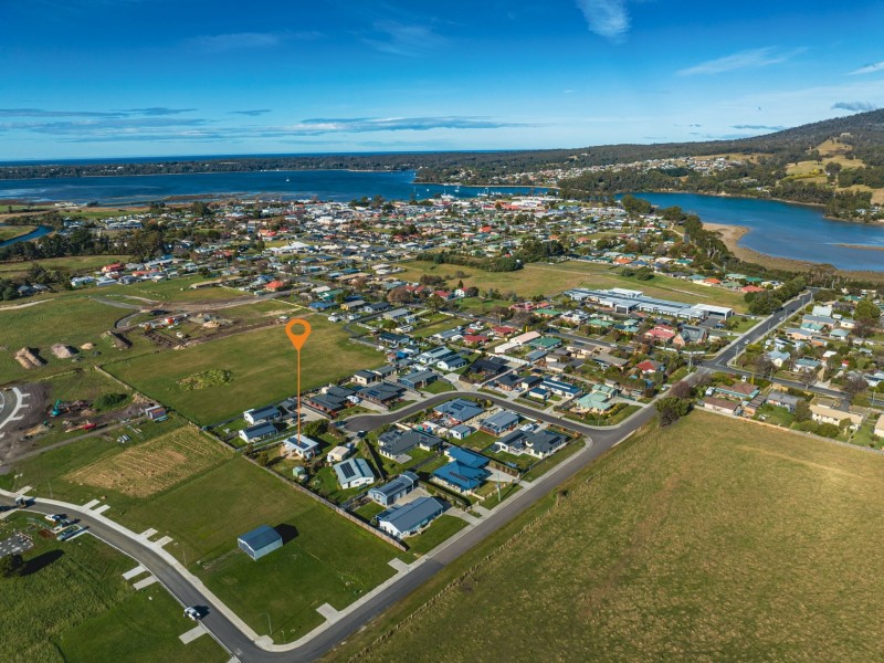 11 Stewart Court, St Helens TAS 7216