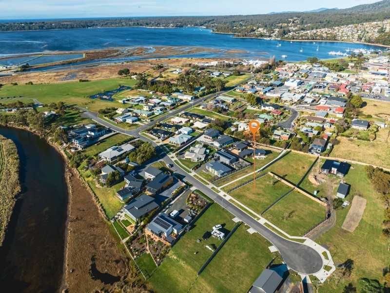 13 Sunnybank Close, St Helens TAS 7216
