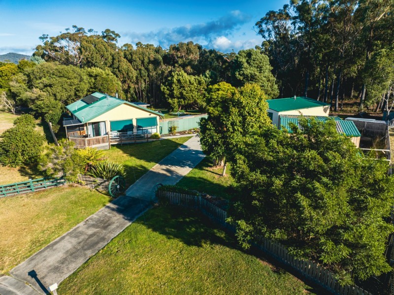 2 Long Hill Place, St Helens TAS 7216