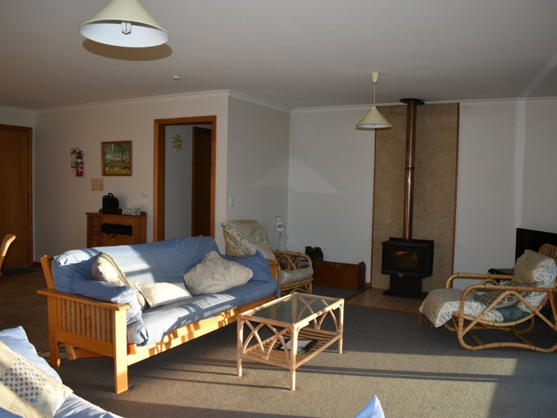13 Beven Heights, Binalong Bay TAS 7216