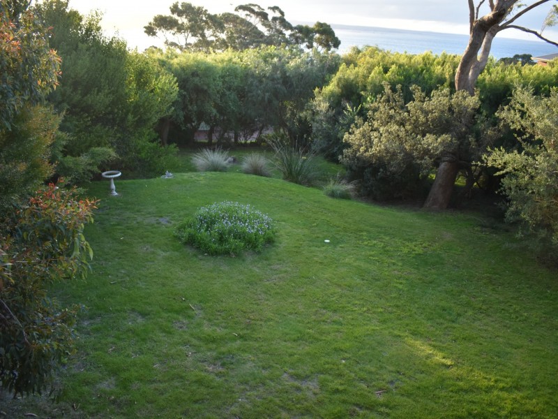 13 Beven Heights, Binalong Bay TAS 7216