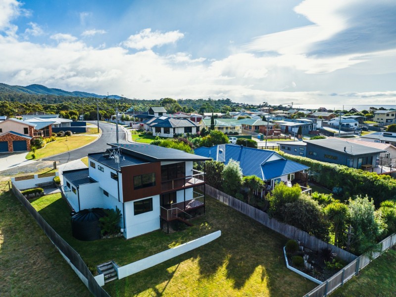 5 Albatross Grove, Scamander TAS 7215