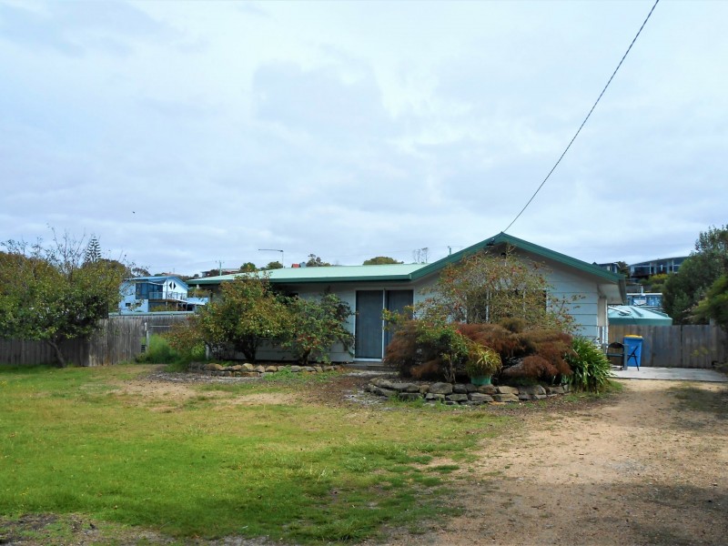 22 Dune Street, Scamander TAS 7215