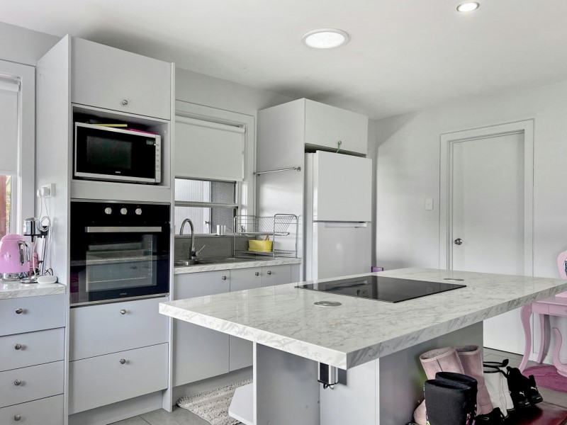 11 Hilltop Drive, Binalong Bay TAS 7216