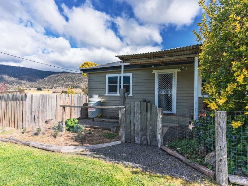 26 Albert Street, Fingal TAS 7214